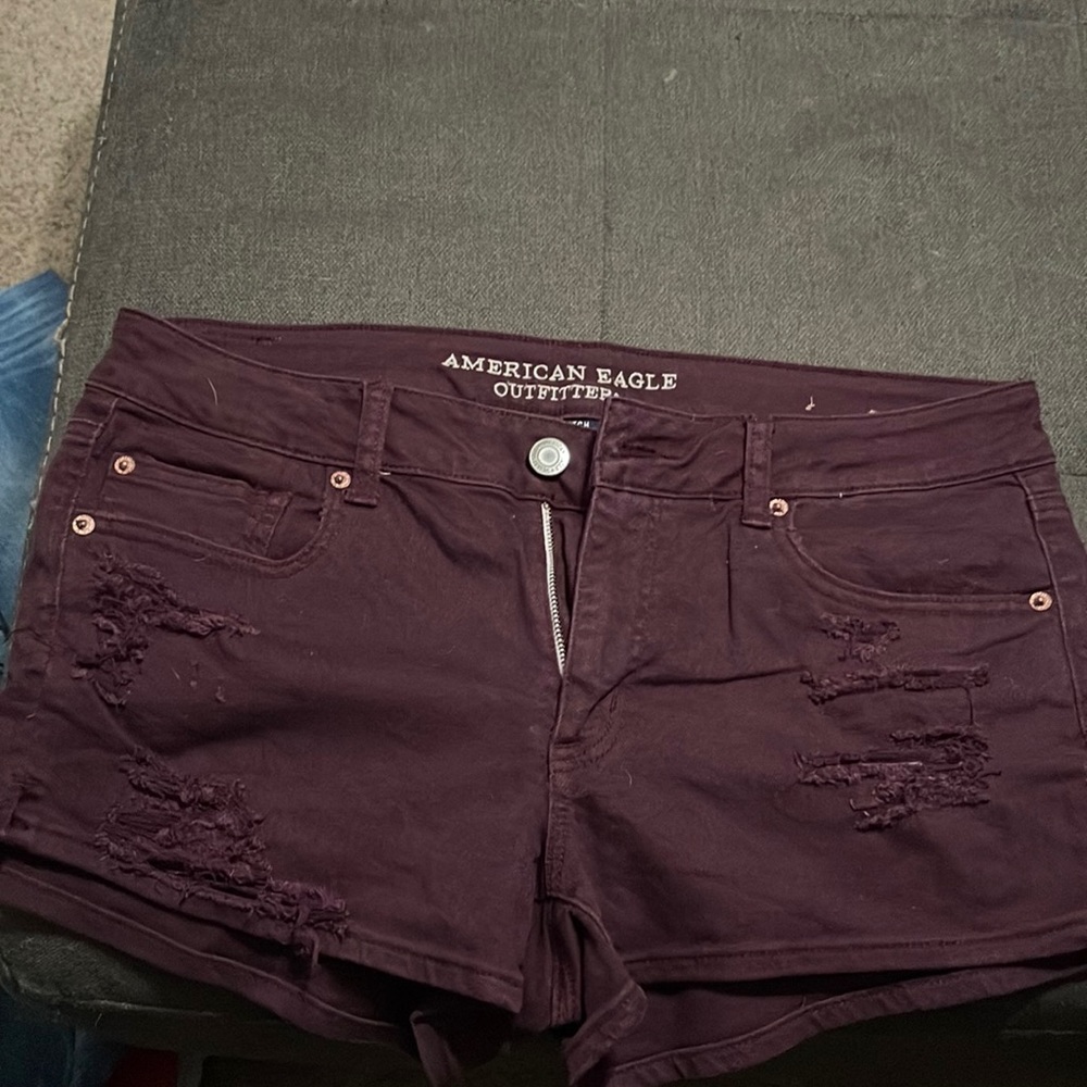 American eagle distressed shorts